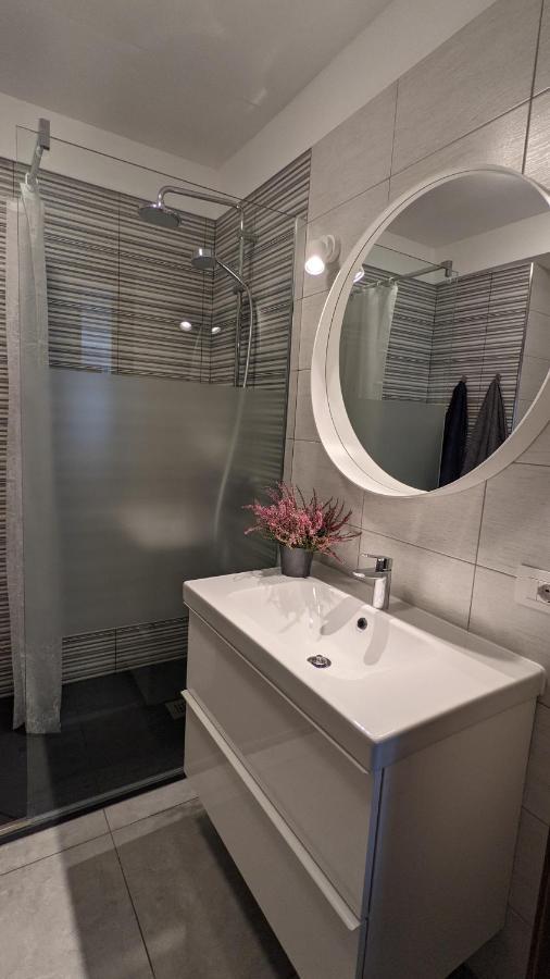 Cervinia Apartment 2121 - Ski & Mountain Panorama เบรยล์-แชร์วิเนีย ภายนอก รูปภาพ