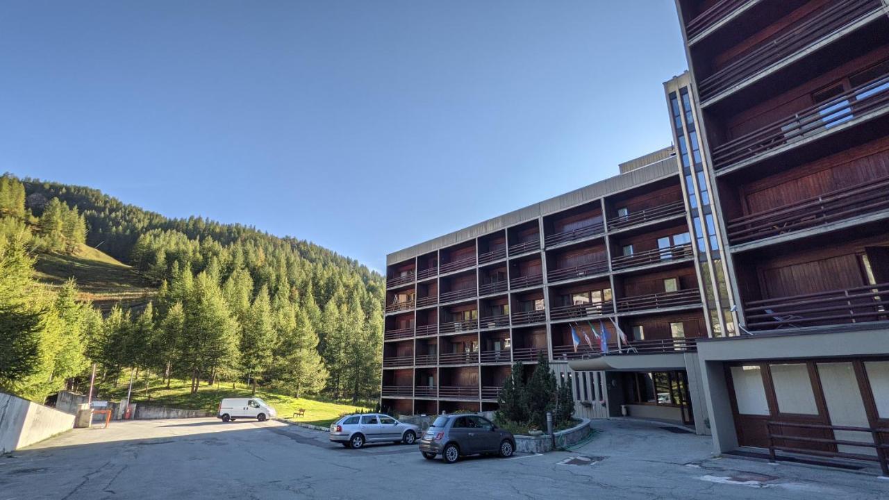 Cervinia Apartment 2121 - Ski & Mountain Panorama เบรยล์-แชร์วิเนีย ภายนอก รูปภาพ